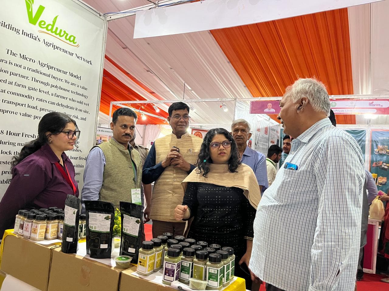 Vedura Foods team interacting with visitors and sharing awareness about agri-tech at the MSME Conclave 2026